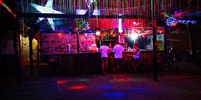 Awesome Night Life In Pondicherry
